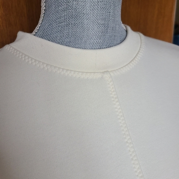 Sweaty Betty Low Tides OVERSIZED Crewneck Sweatshirt - Picture 5 of 16